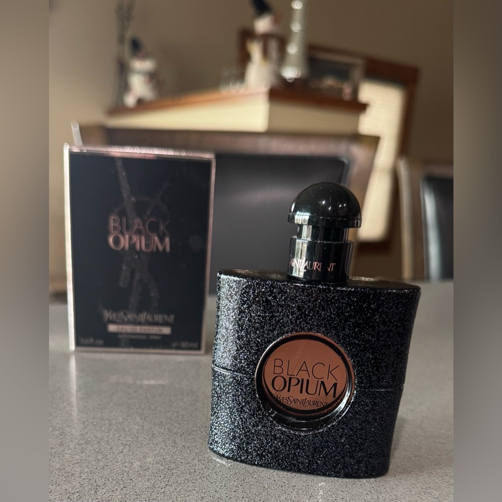 Yves Saint Laurent Black Opium Eau de Parfum with Glittering Black and Pink